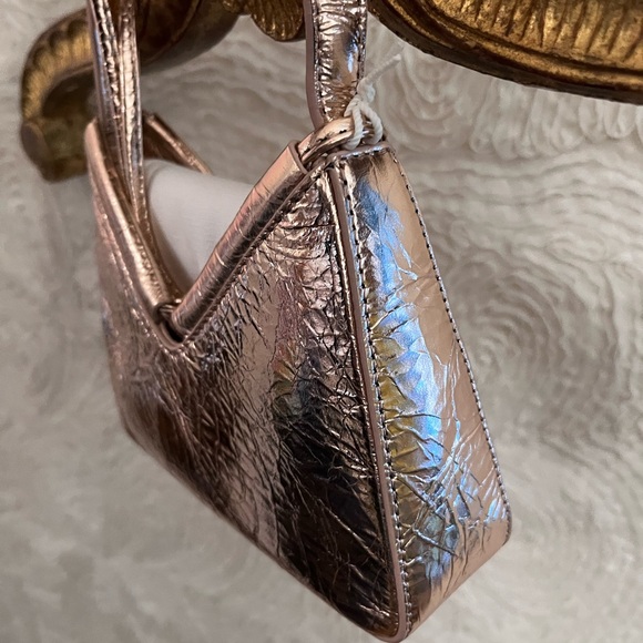 REFORMATION Mini Chiara Convertible Champagne Crinkle Patent Bag Handbag NWT - Picture 2 of 8